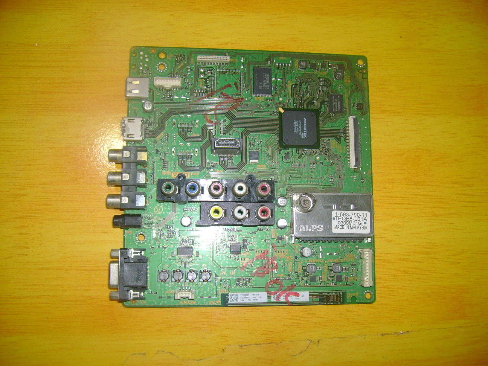 Sony KLV-40EX400 Original Main Board 1-880-238-21 fit screen LTY - Click Image to Close